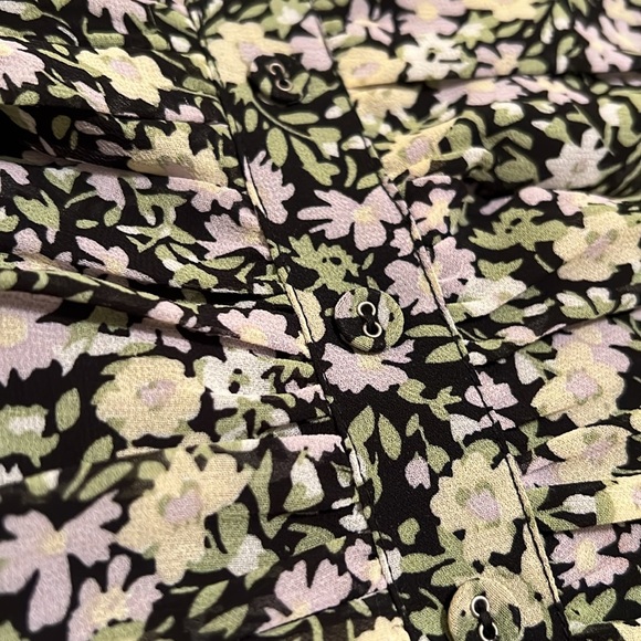 ASTR the Label Floral Ruched Dress (Small) - Picture 3 of 4